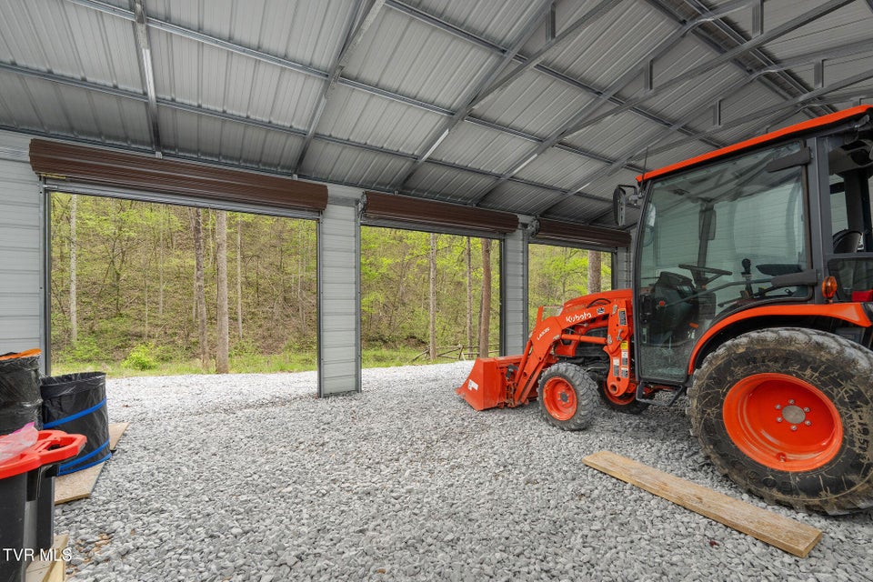 Photo #9: 1485 Barrett Hollow Road