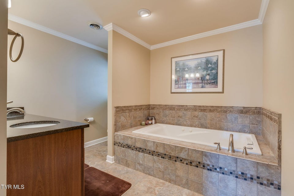 Photo #34: 3504 Bondwood Circle