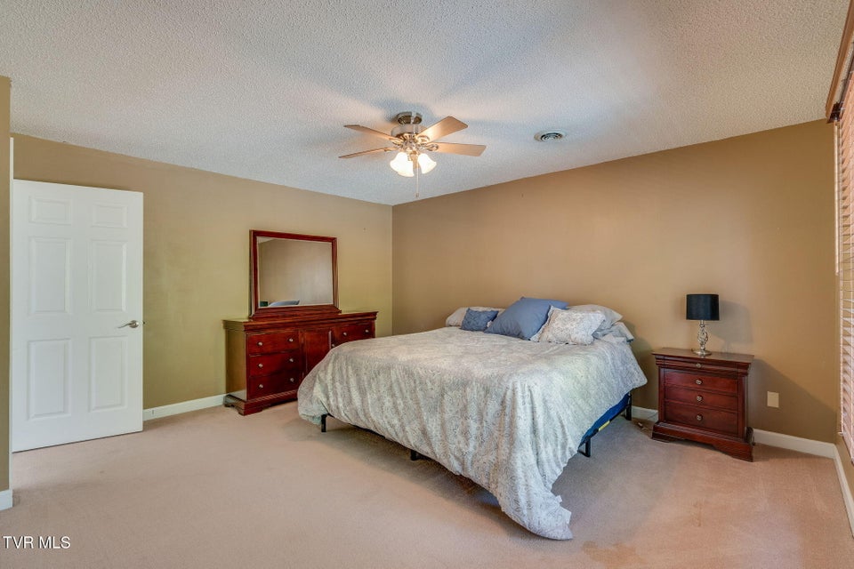 Photo #42: 3504 Bondwood Circle