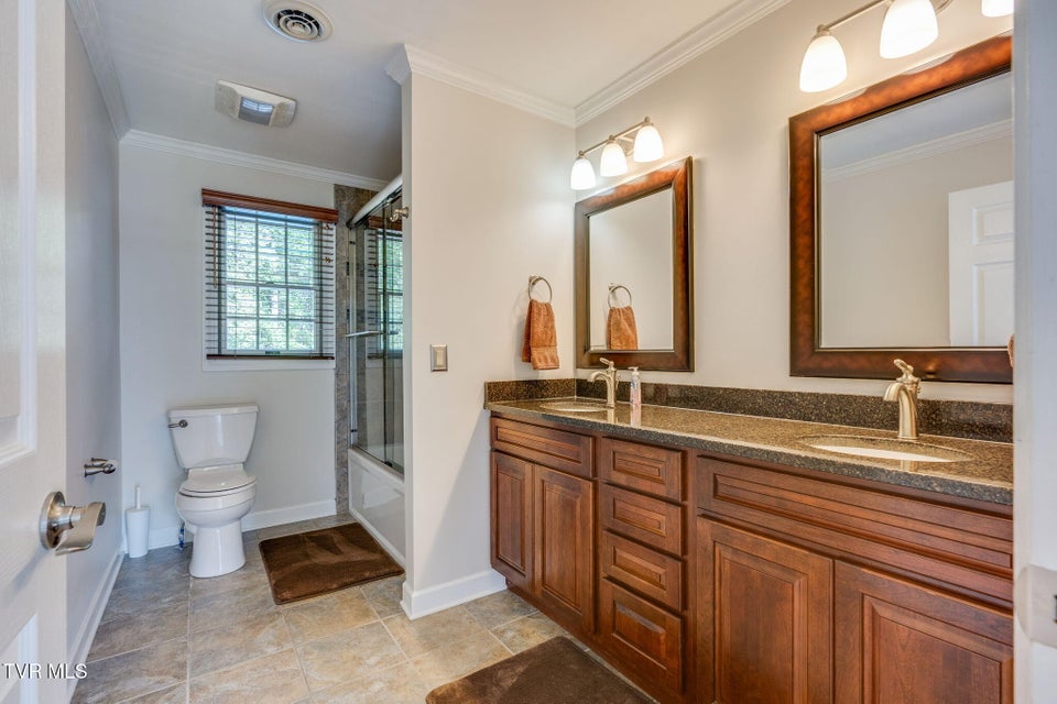 Photo #43: 3504 Bondwood Circle