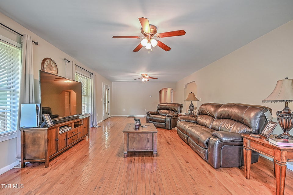 Photo #10: 218 Jones Ridge Drive