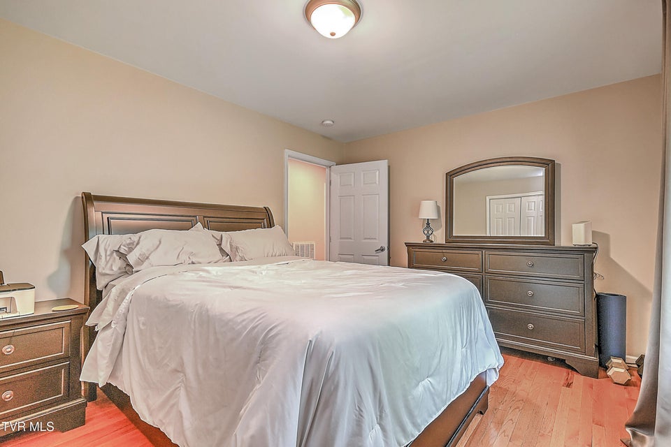 Photo #26: 218 Jones Ridge Drive