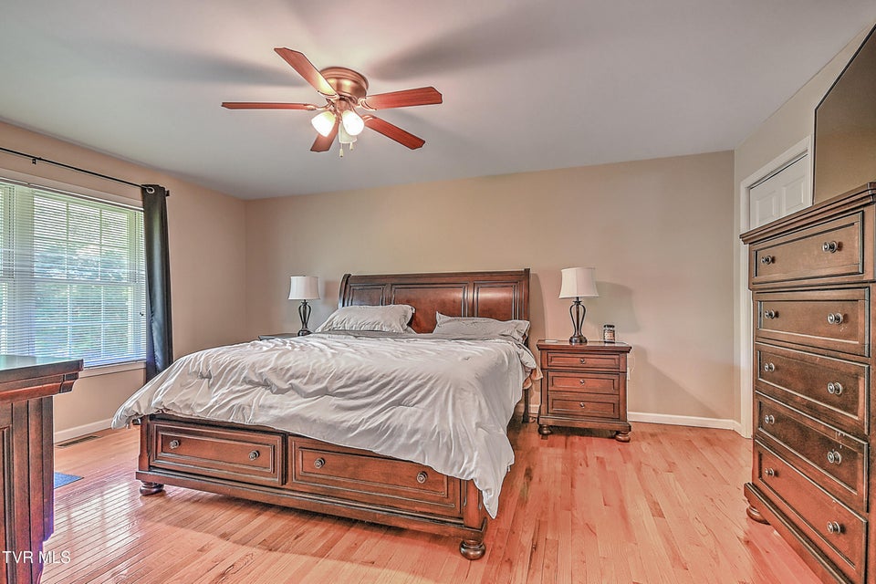 Photo #27: 218 Jones Ridge Drive