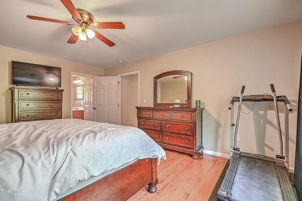 Photo #28: 218 Jones Ridge Drive