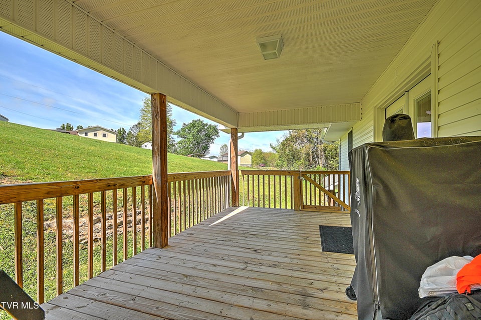 Photo #36: 218 Jones Ridge Drive