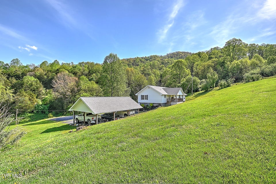 Photo #42: 218 Jones Ridge Drive