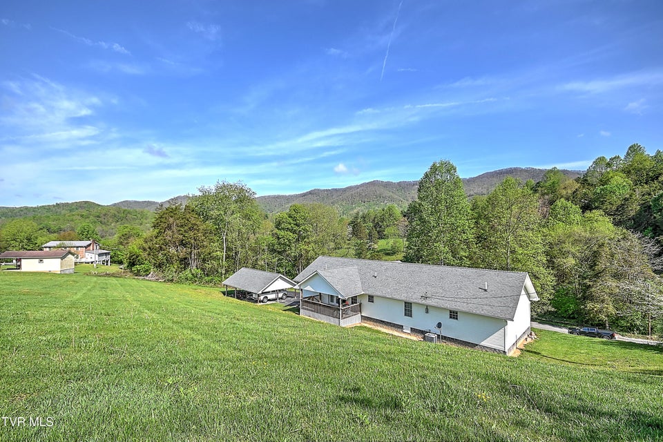 Photo #43: 218 Jones Ridge Drive