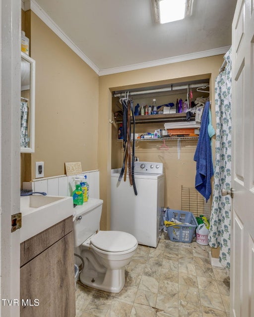 Photo #7: 212 Weaver Hill Road