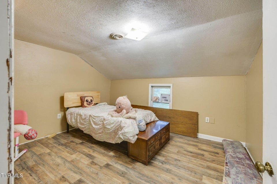 Photo #9: 212 Weaver Hill Road