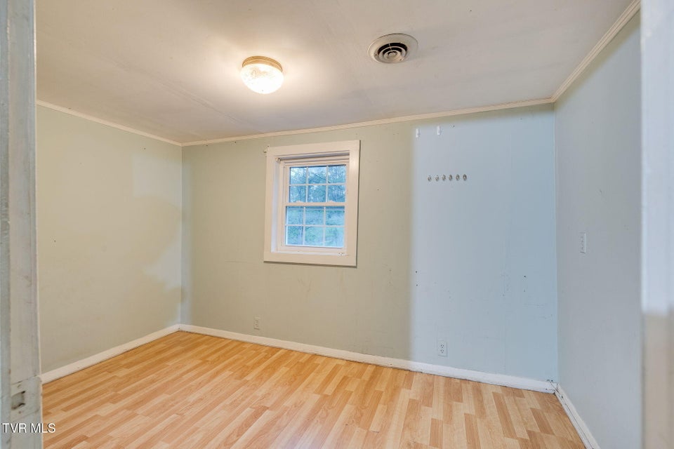 Photo #14: 212 Weaver Hill Road