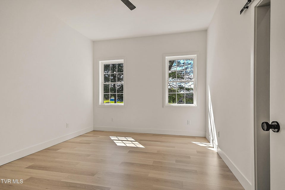 Photo #41: 137 Crestview Drive