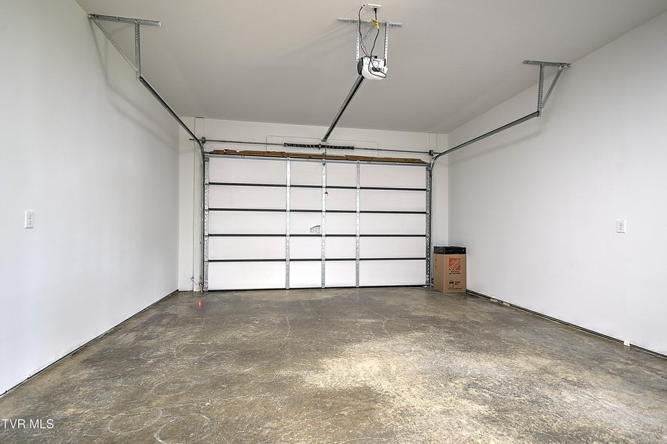 Photo #48: 137 Crestview Drive