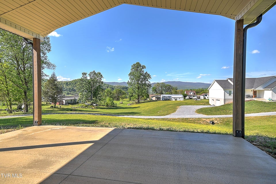 Photo #50: 137 Crestview Drive