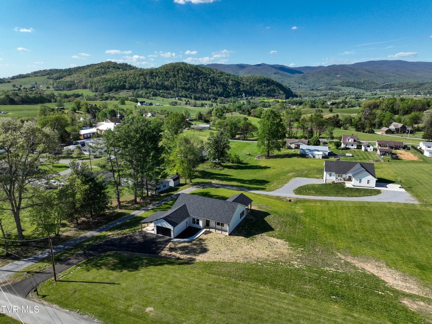 Photo #56: 137 Crestview Drive