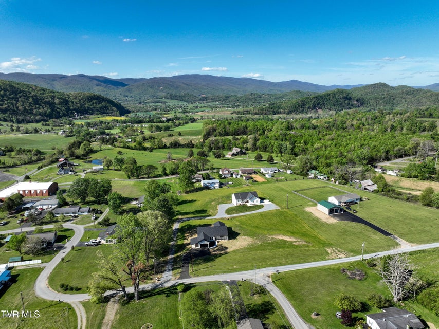 Photo #66: 137 Crestview Drive