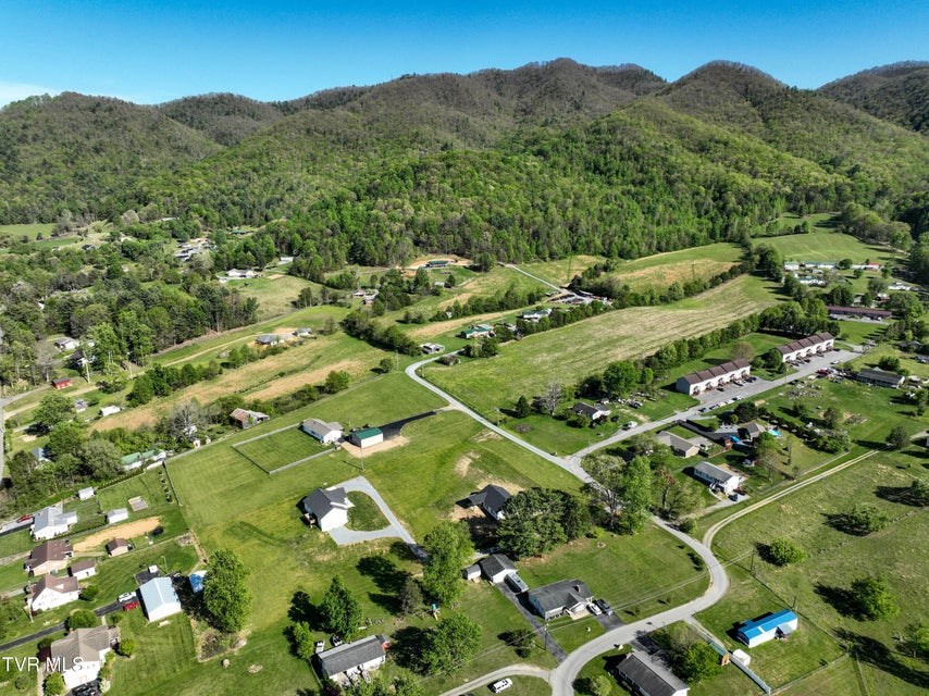 Photo #70: 137 Crestview Drive