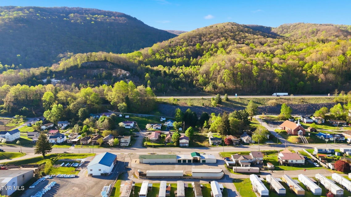 Photo #17: 600 Kentucky Avenue