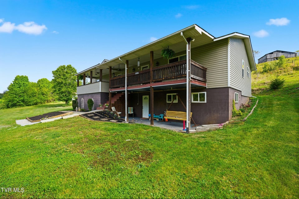 Photo #34: 3026 Manville Road