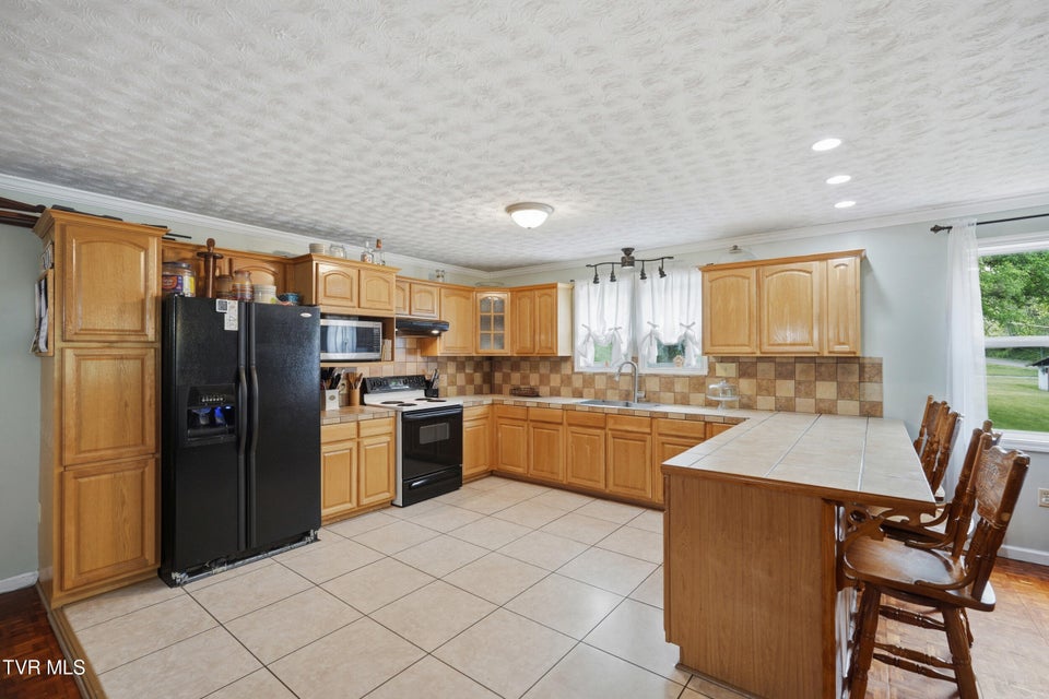 Photo #7: 3026 Manville Road