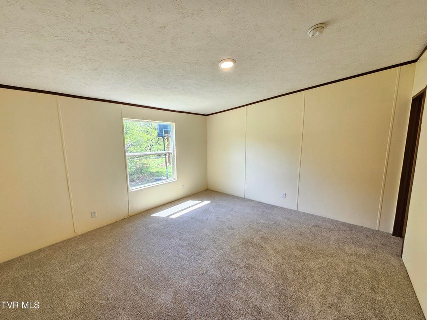 Photo #35: 1770 Highway 91 