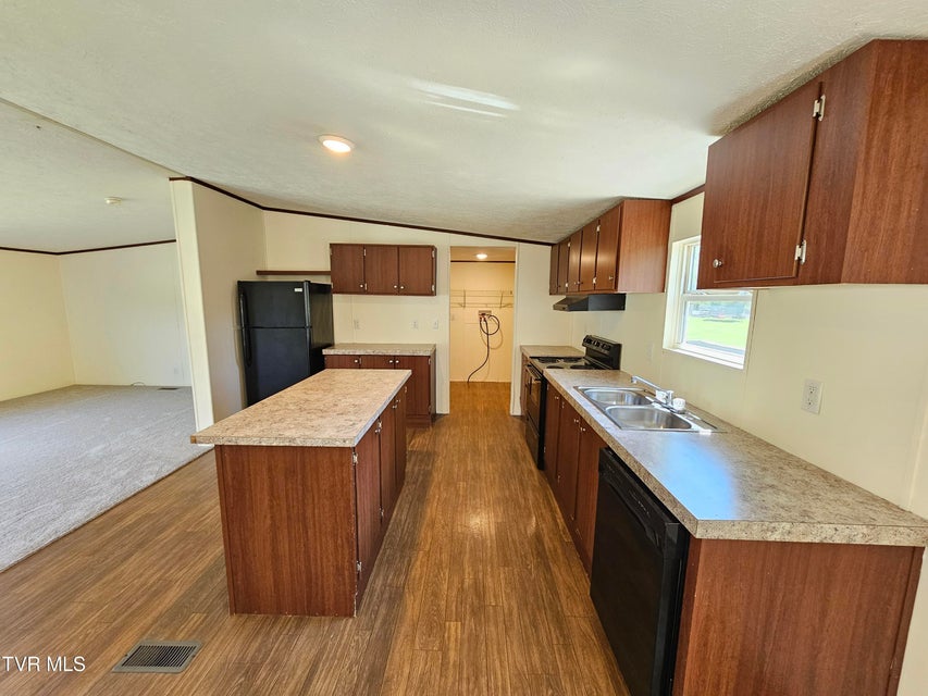 Photo #27: 1770 Highway 91 