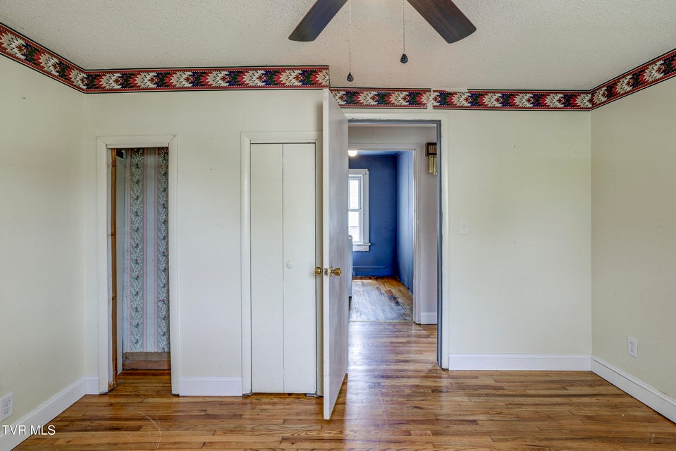 Photo #21: 630 Vinton Avenue