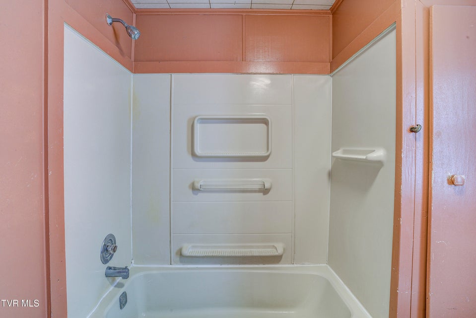 Photo #23: 630 Vinton Avenue