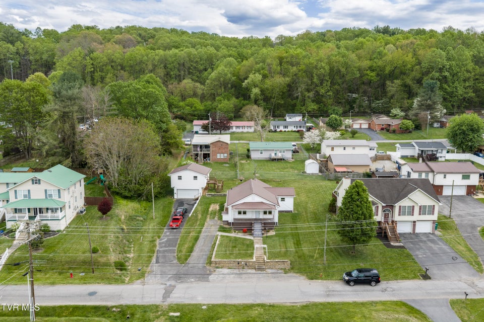 Photo #47: 630 Vinton Avenue