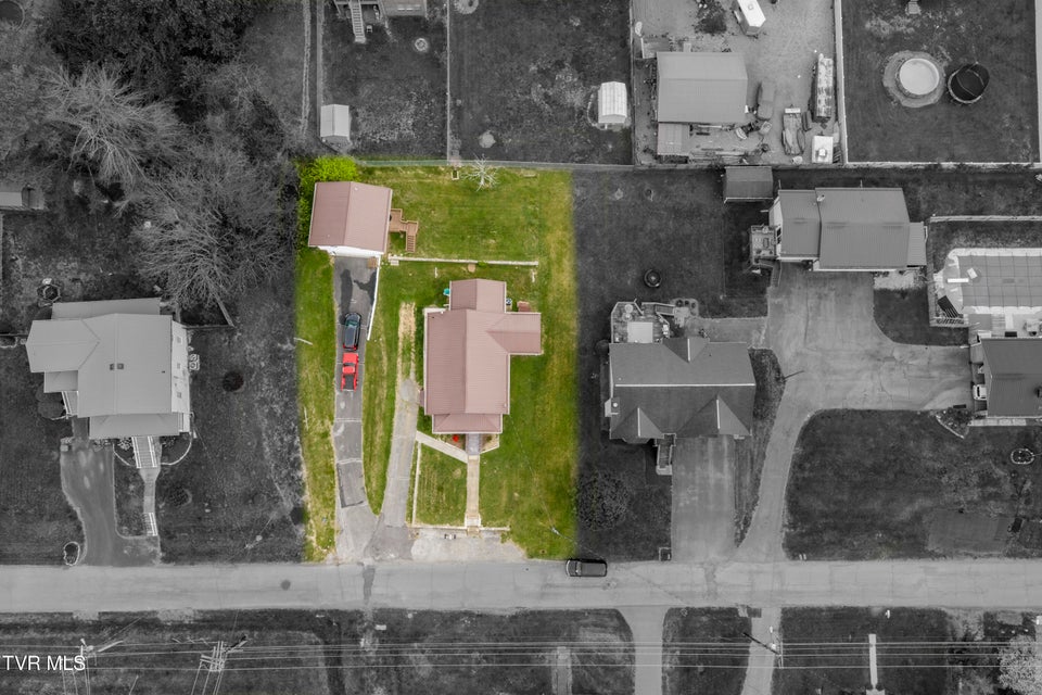 Photo #9: 630 Vinton Avenue