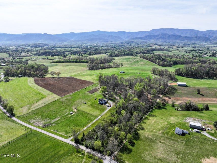 Photo #10: 190 Treadway Rd 