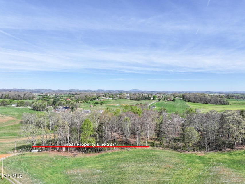 Photo #11: 190 Treadway Rd 