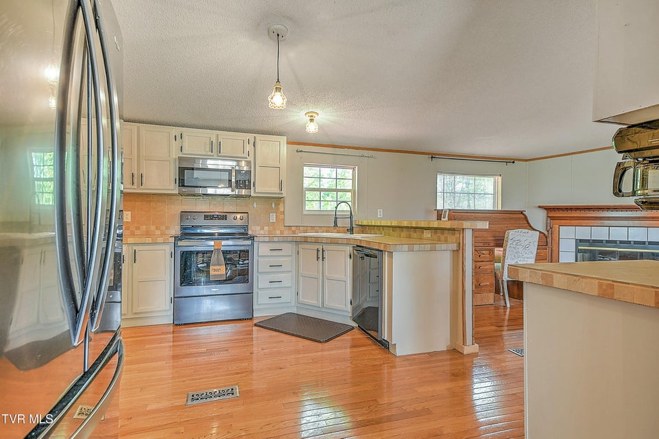 Photo #16: 17548 Havens Rest Road