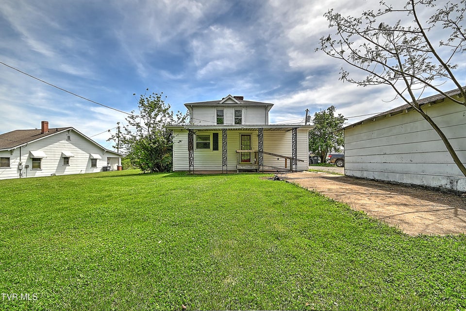 Photo #35: 629 Branch Street