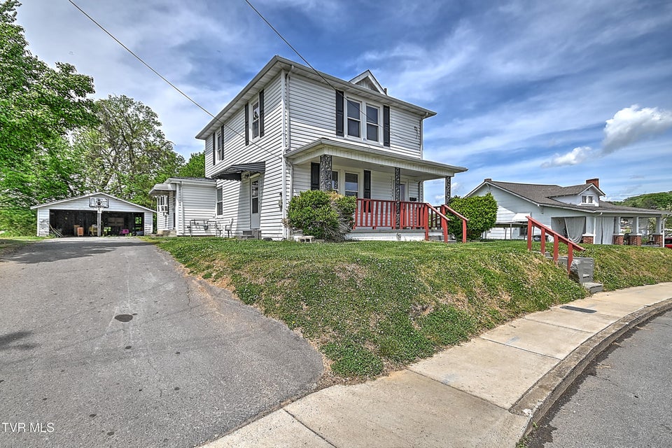 Photo #5: 629 Branch Street