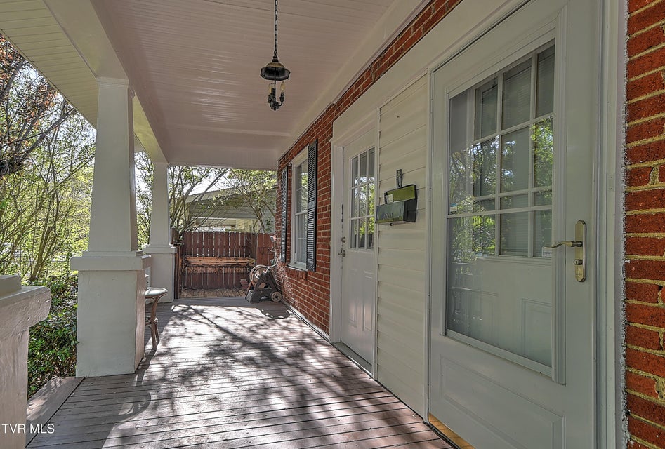 Photo #6: 314 Lamont Street