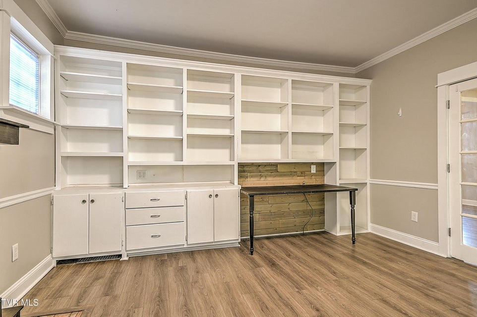 Photo #12: 314 Lamont Street