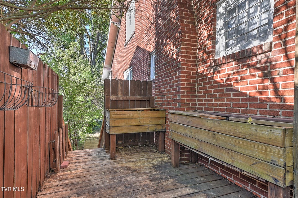 Photo #52: 314 Lamont Street