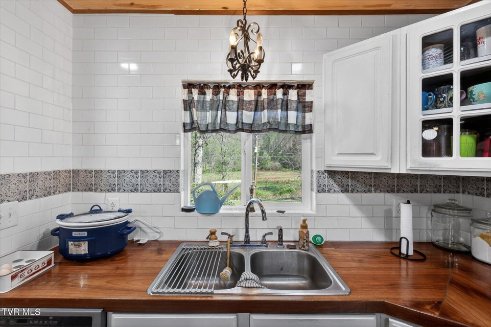 Photo #16: 11343 Robinson Hollow Road