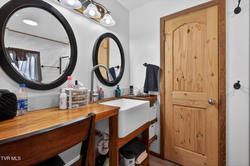 Photo #24: 11343 Robinson Hollow Road