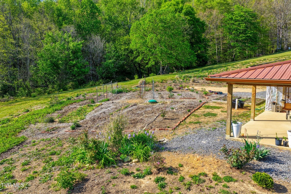 Photo #6: 336 Cloud Creek Road