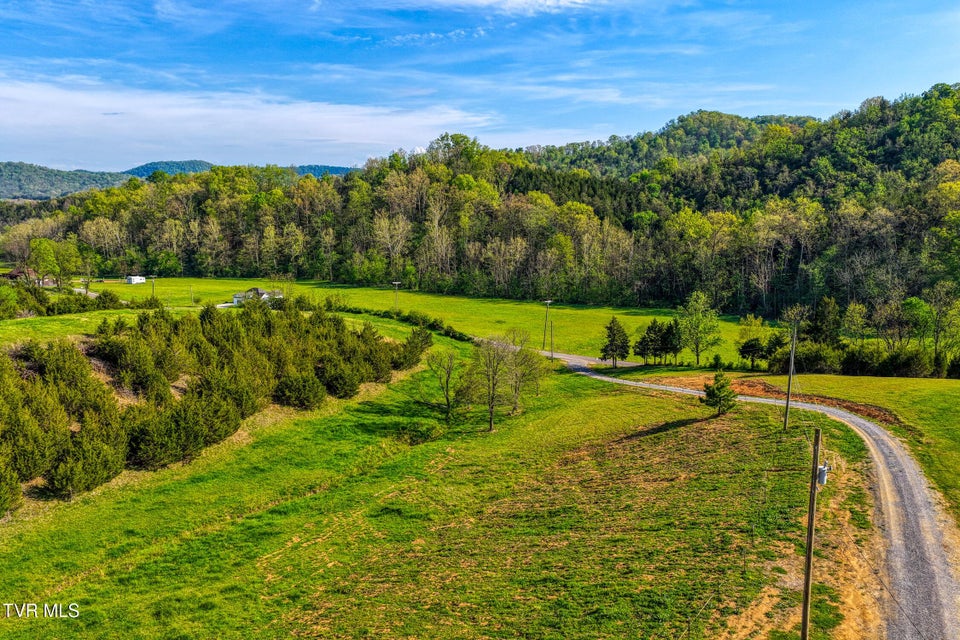 Photo #24: 336 Cloud Creek Road