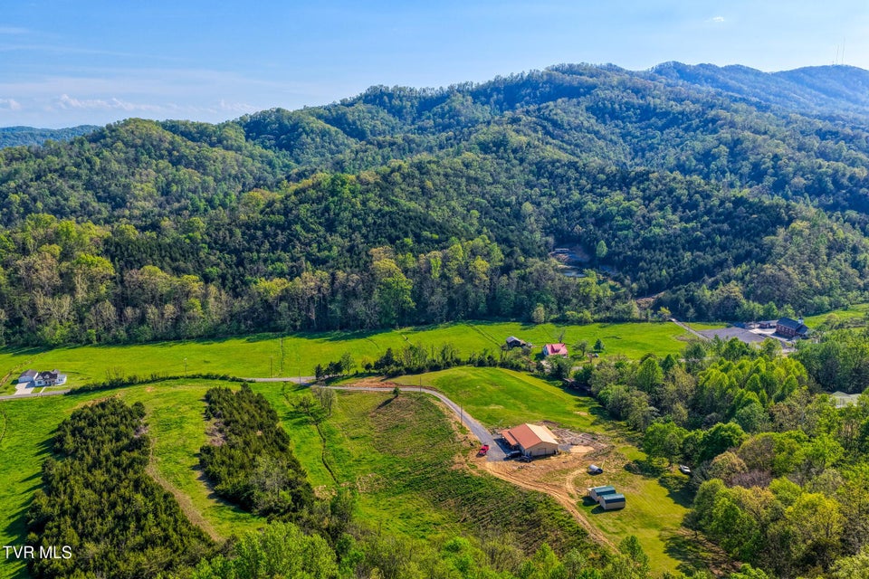 Photo #33: 336 Cloud Creek Road