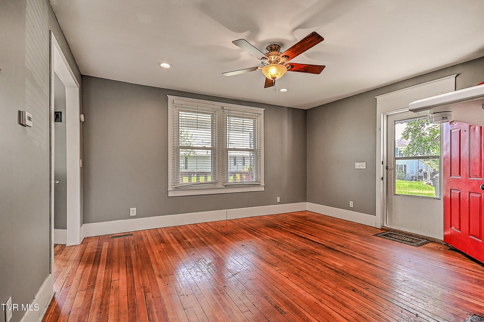 Photo #19: 629 Branch Street