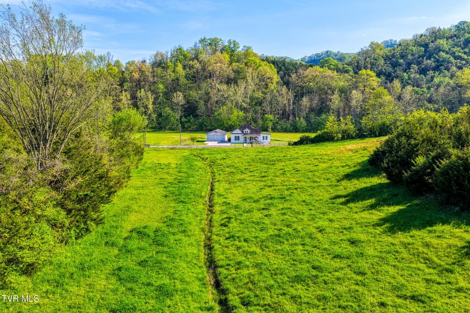 Photo #47: 336 Cloud Creek Road