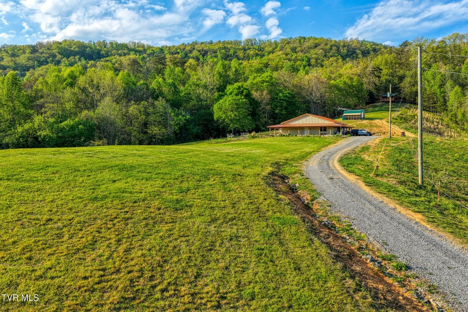 Photo #61: 336 Cloud Creek Road