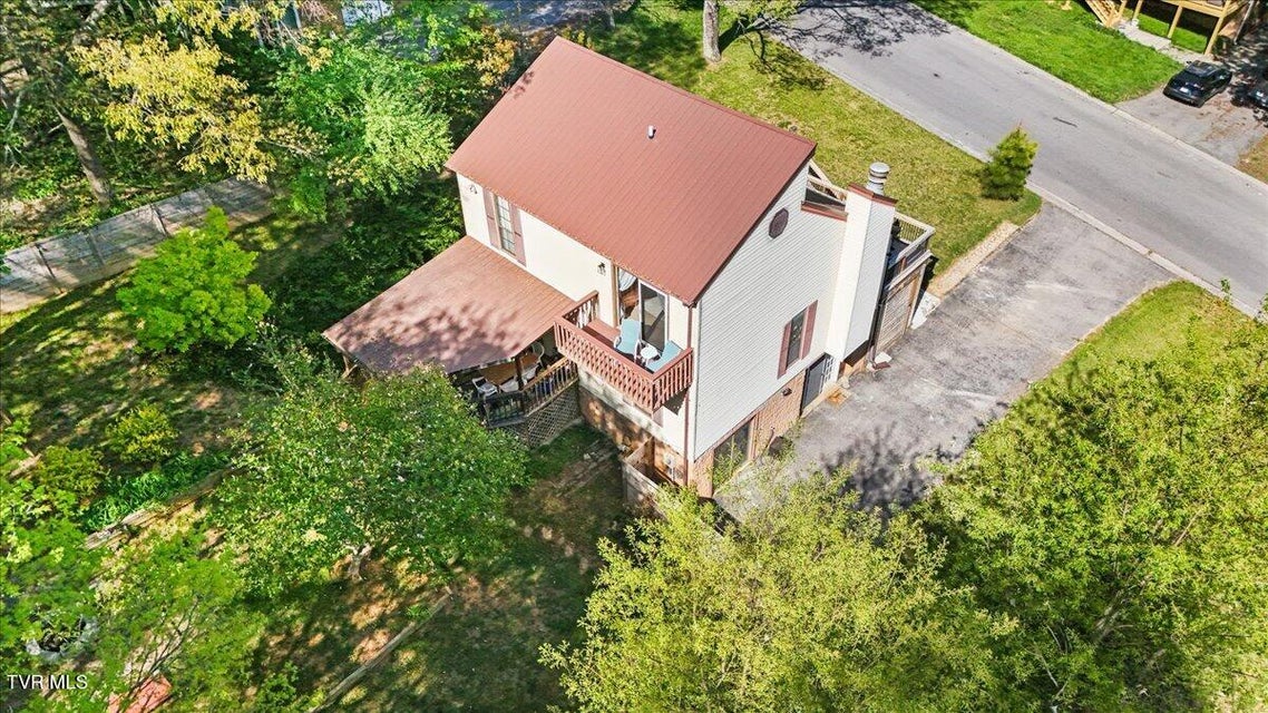 Photo #4: 2009 Dusty Drive