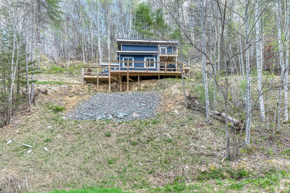 Photo #33: 633 T Greer Road