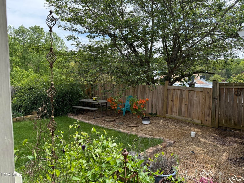 Photo #45: 105 1st Avenue