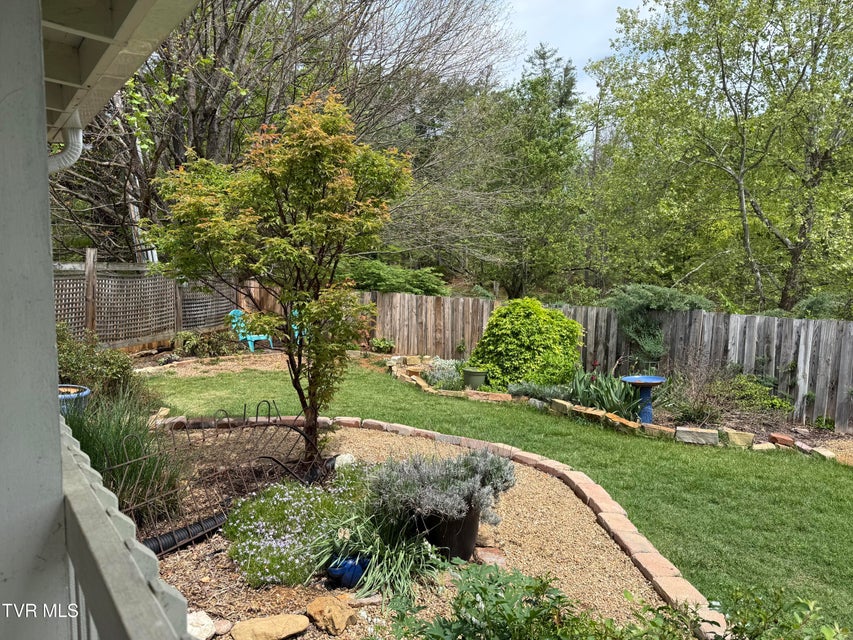 Photo #47: 105 1st Avenue