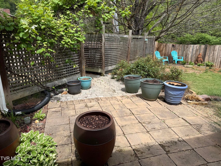 Photo #48: 105 1st Avenue